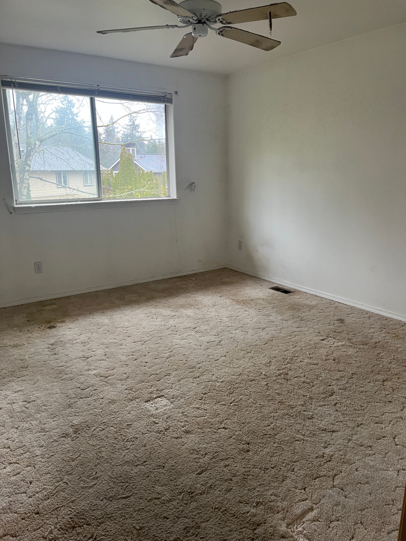 Interior room after coordinated clean-out